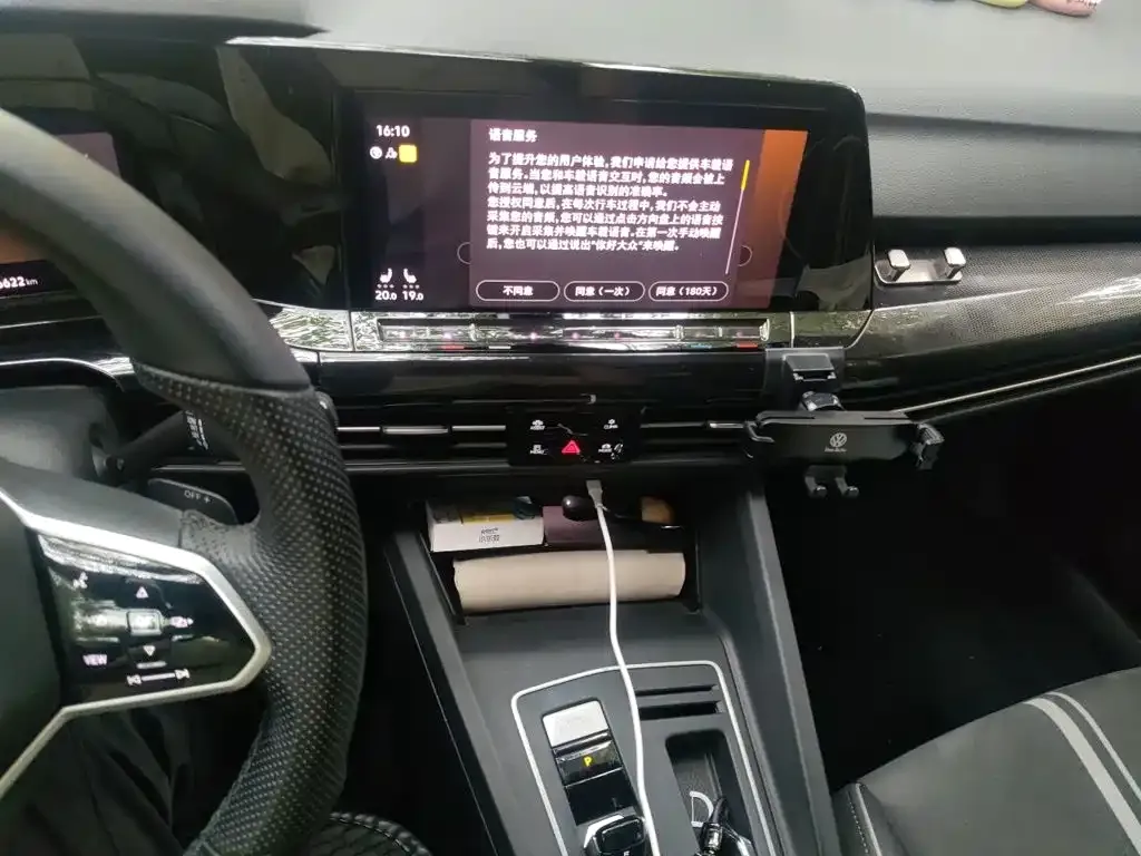 Volkswagen Golf 280TSI DSG R-Line Lite 2024 — фото 9