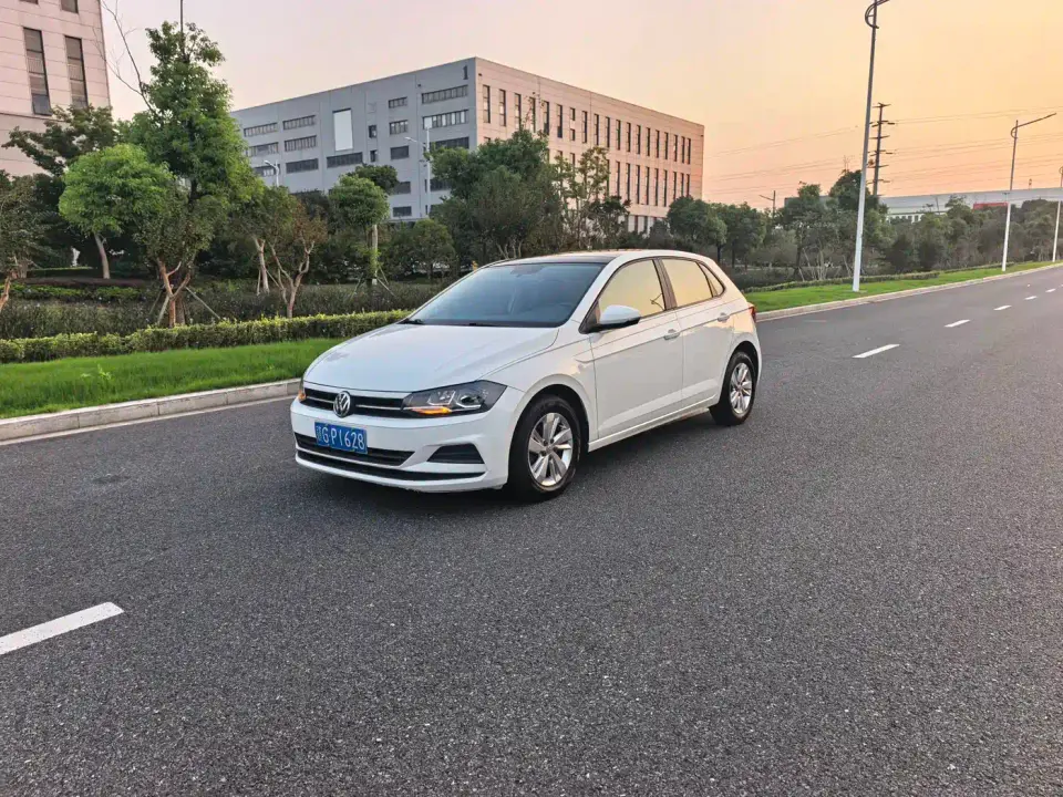 Volkswagen Polo Plus 1.5L Automatic Colorful Tech Edition 2021