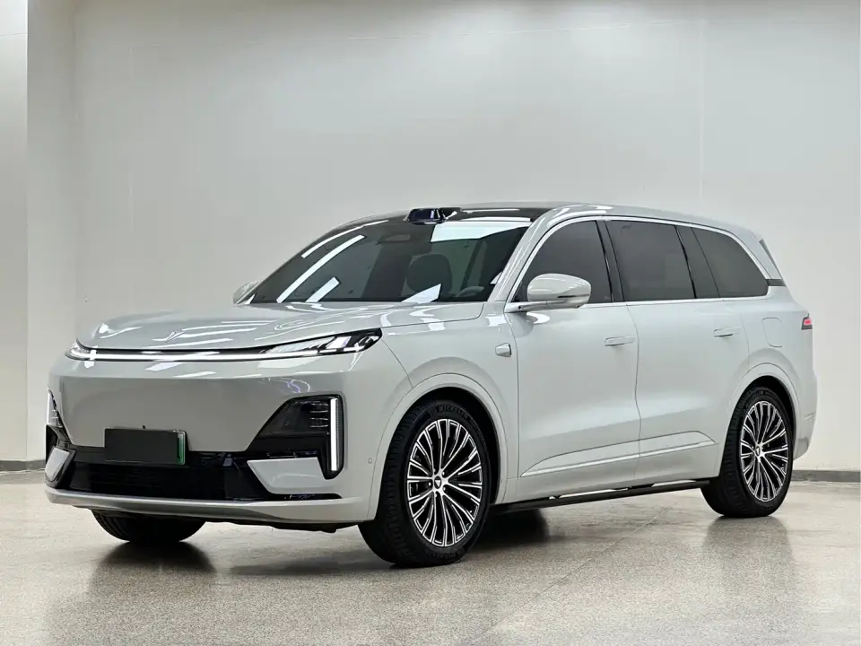 Deepal Deep Blue S09 AWD Ultra+ Haute Couture Edition 2025