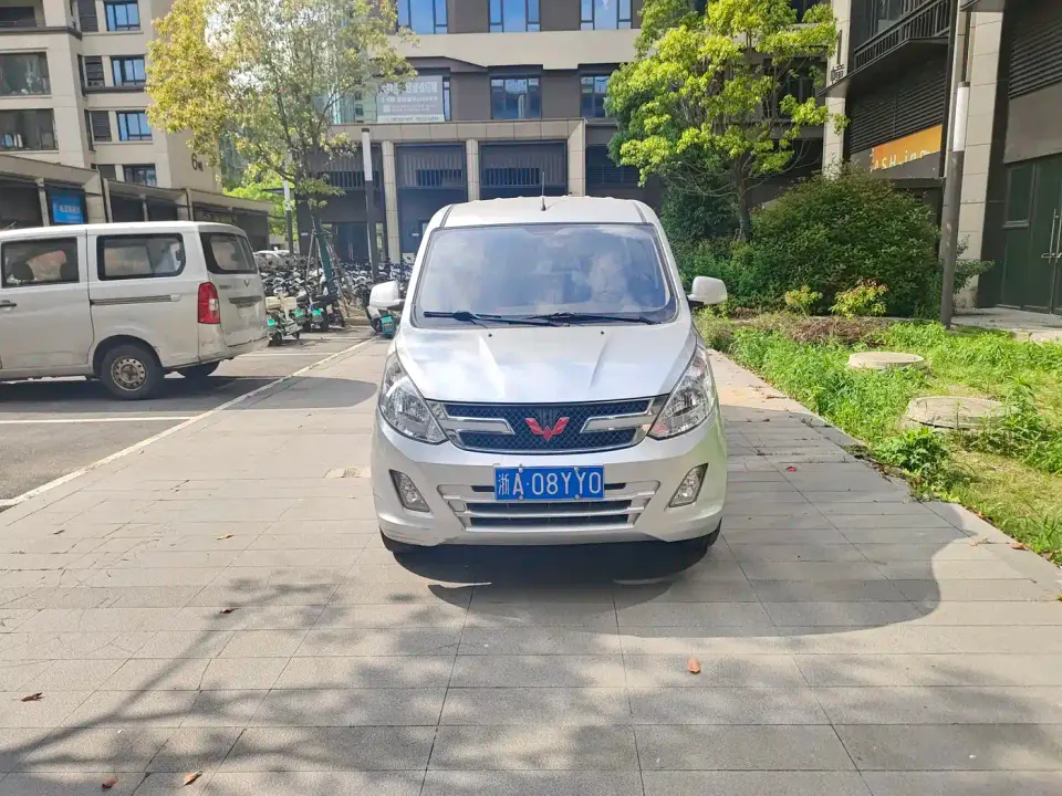 Wuling Motors Wuling Rongguang V 1.5L Standard China VI LAR 2020