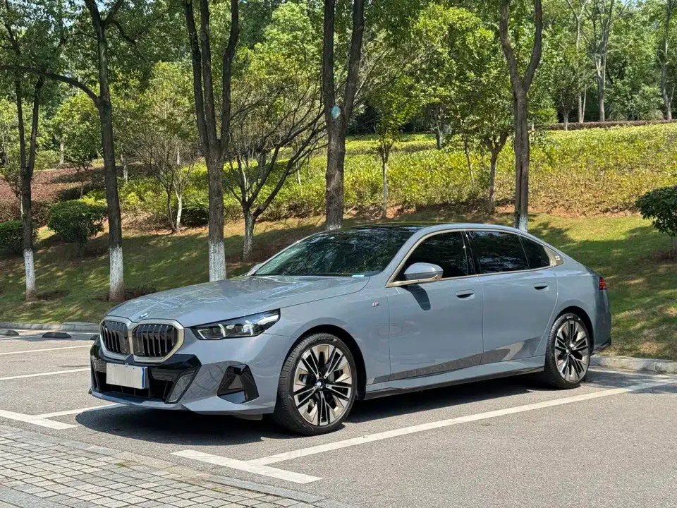 BMW 5 Series 530Li Premium M Sport Package 2024