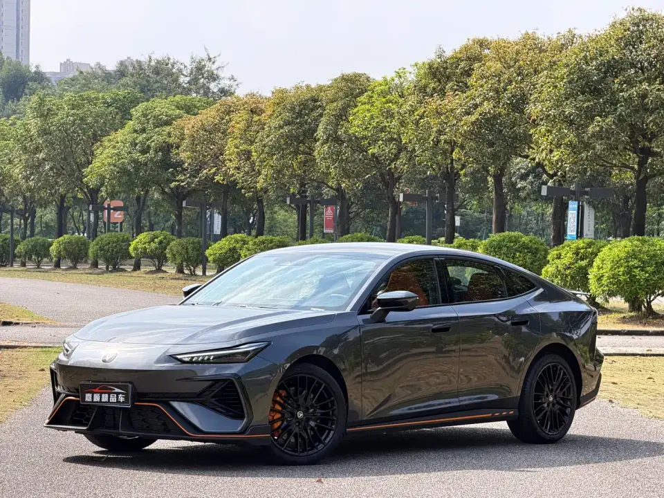 Changan UNI-V 2.0T Sport Version 2025
