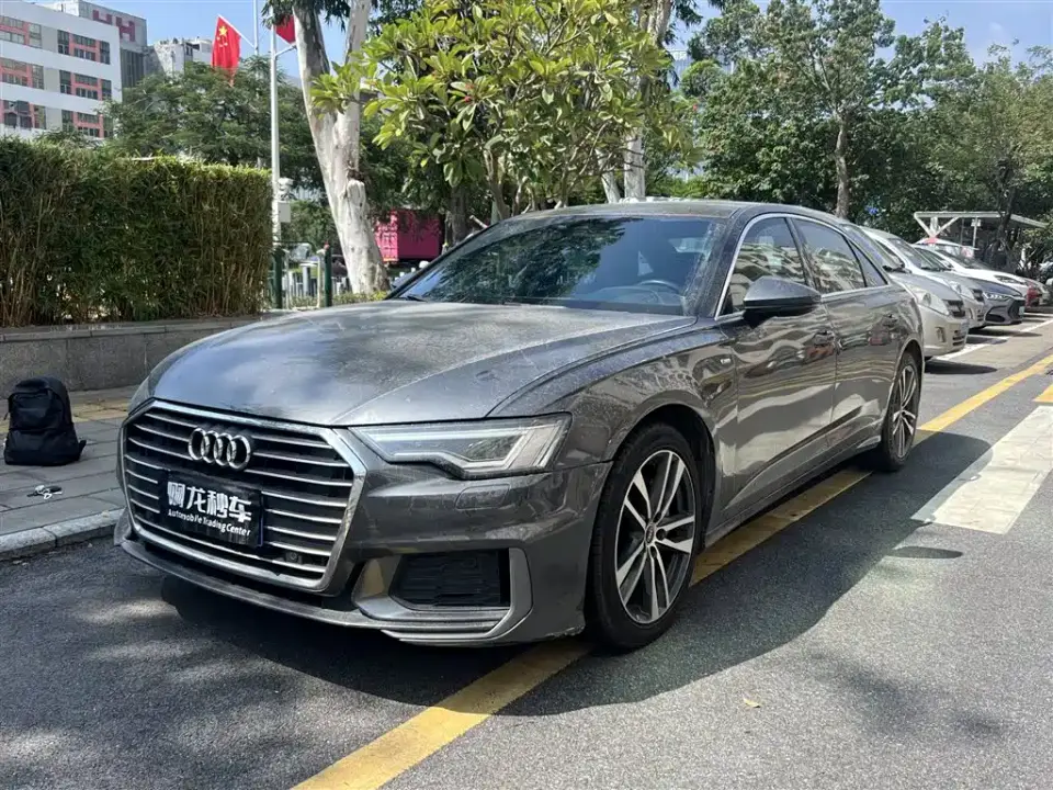 Audi A6L 40 TFSI Luxury Dynamic 2022