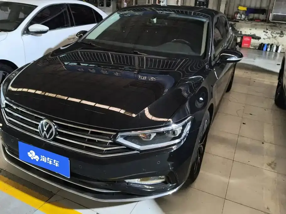 Volkswagen Magotan 330TSI DSG Leading 2022