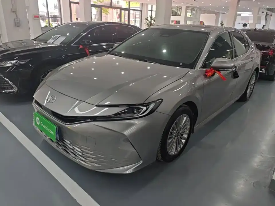Toyota Camry Hybrid 2.0HE Elite Edition 2026