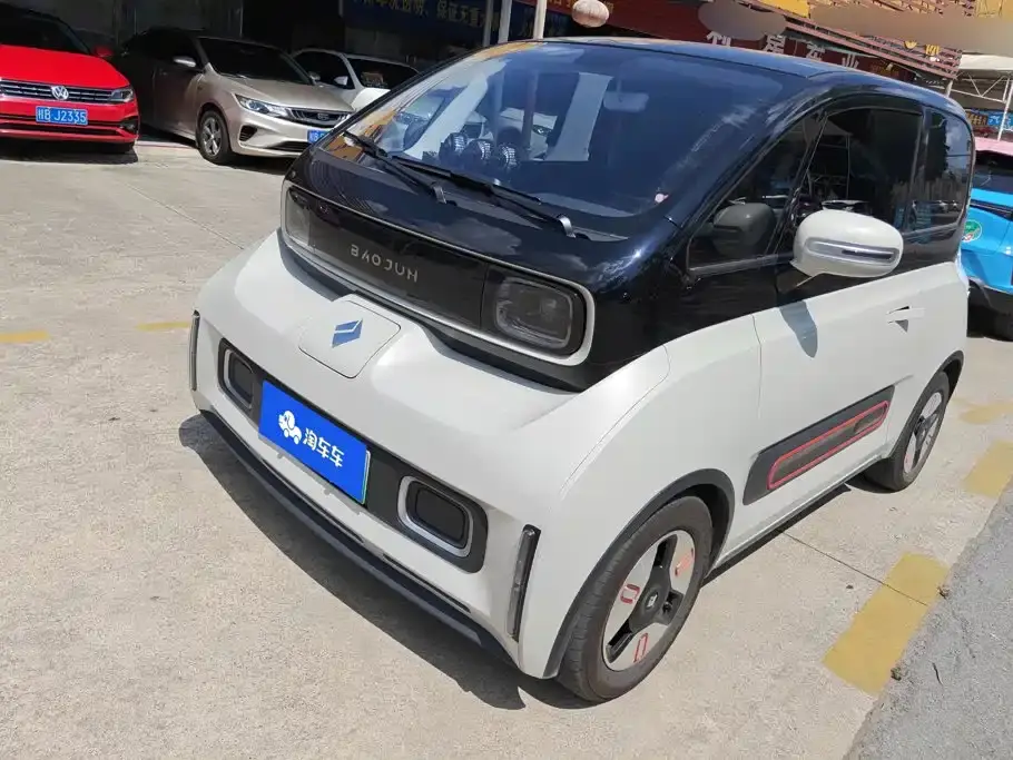 Baojun KiWi EV Artist Lite NMC 2022