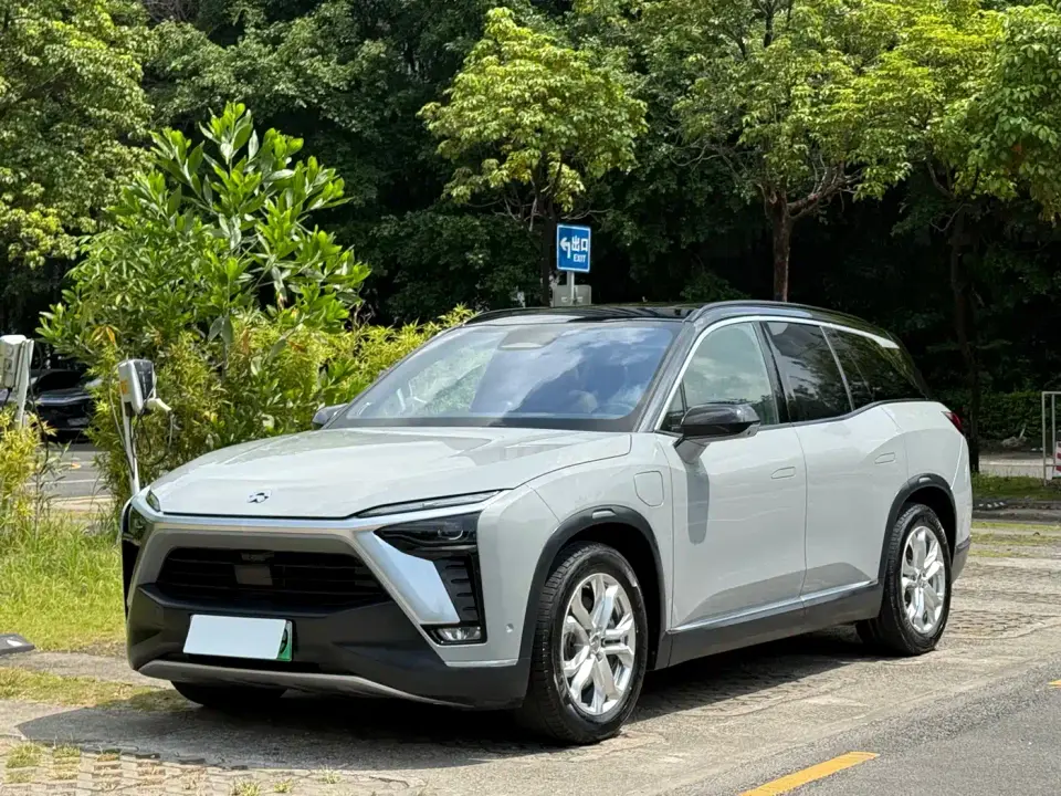 NIO ES8 Model 75kWh 6-Seater 2022