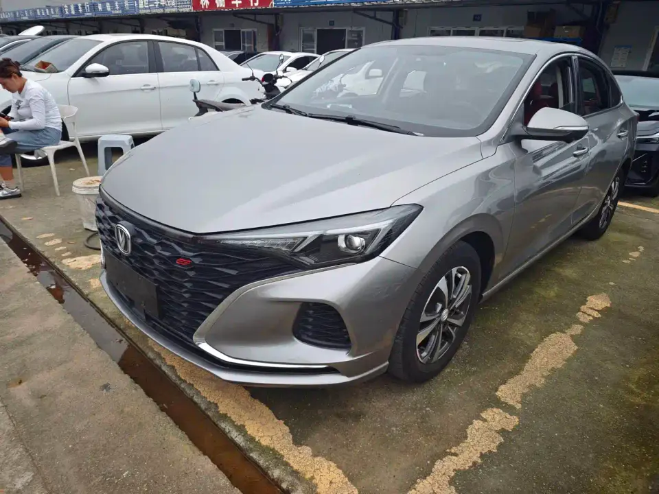 Changan Eado PLUS Blue Whale NE 1.4T GDI DCT Premium 2021