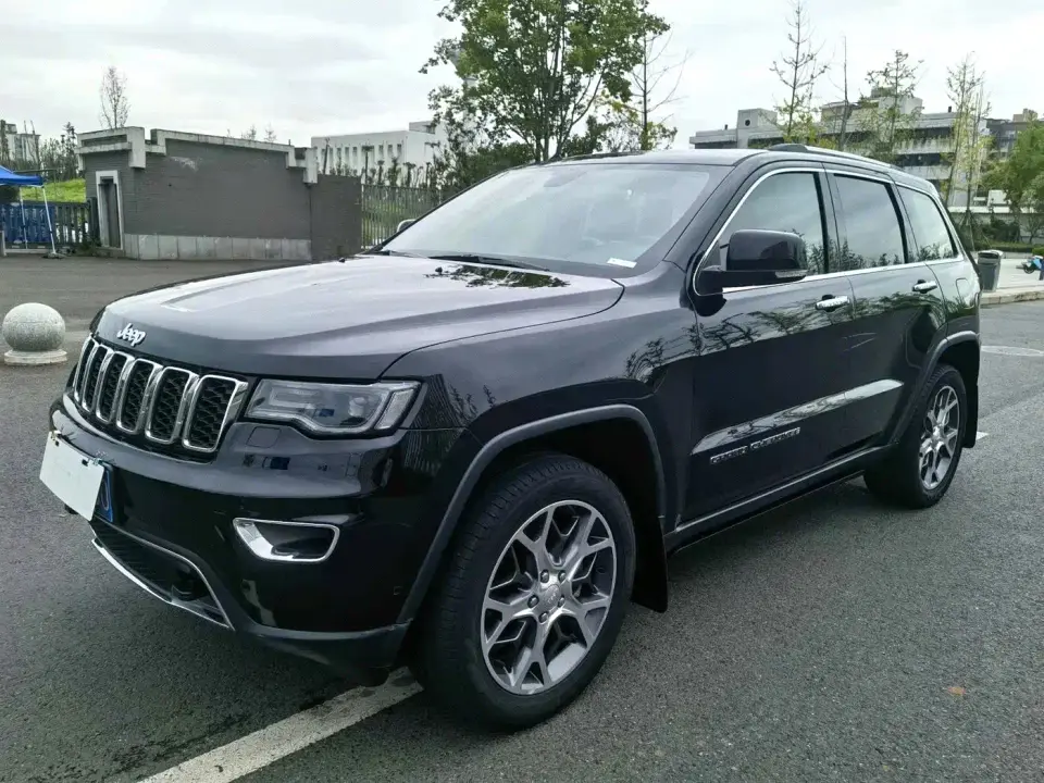 Jeep Grand Cherokee (Import) 3.0L Elite Navigation Edition 2020