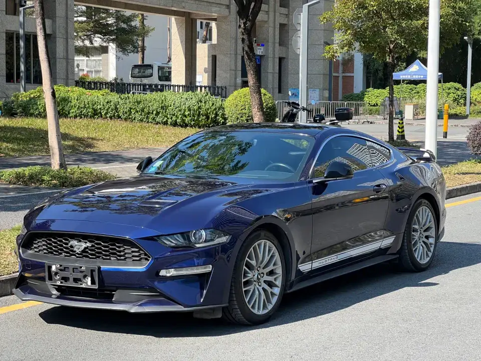 Ford Mustang 2.3L EcoBoost Dark Knight Sport 2020