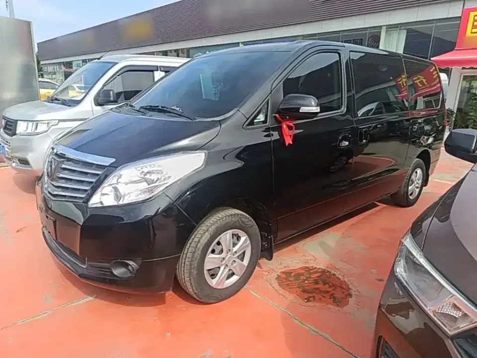 Dongfeng Fengxing Lingzhi PLUS Wagon 2.0L Manual Comfort 7-Seater 2022