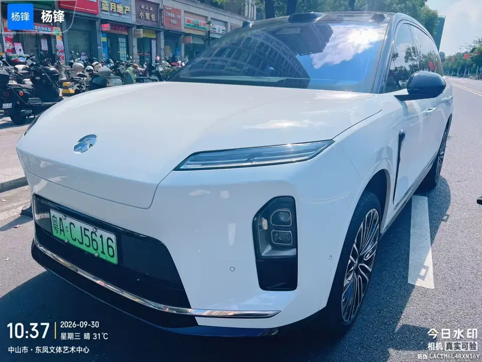 NIO ES8 Base Model 2026
