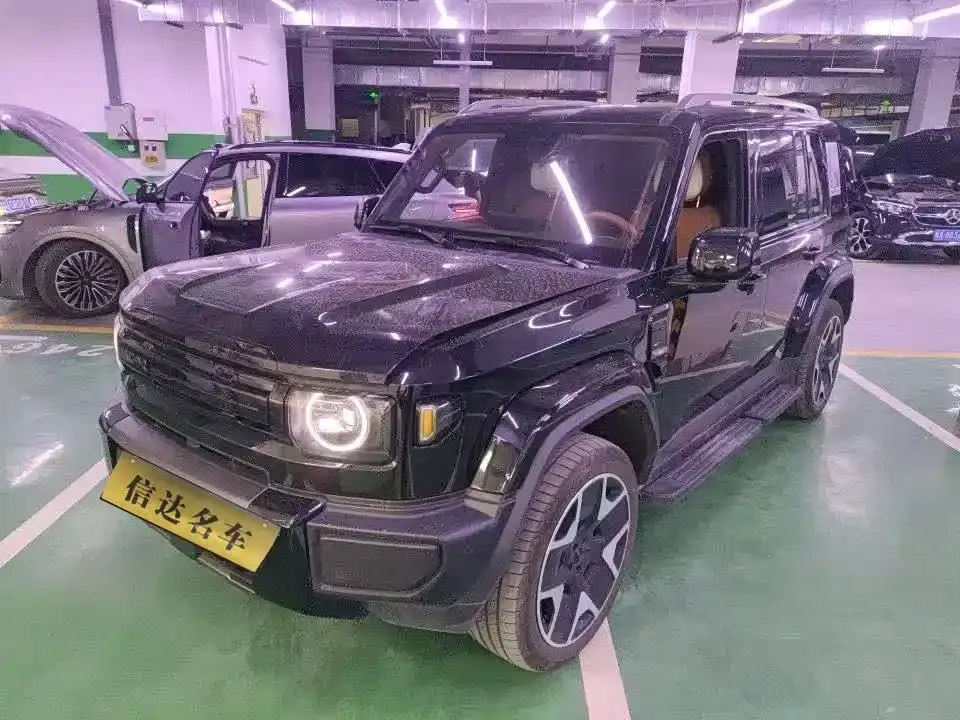 iCar V27 200KM AWD Falcon 500 2026