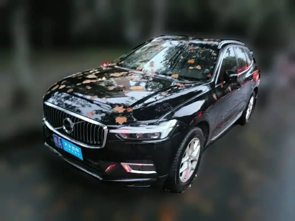 Volvo XC60 T5 AWD Momentum 2021