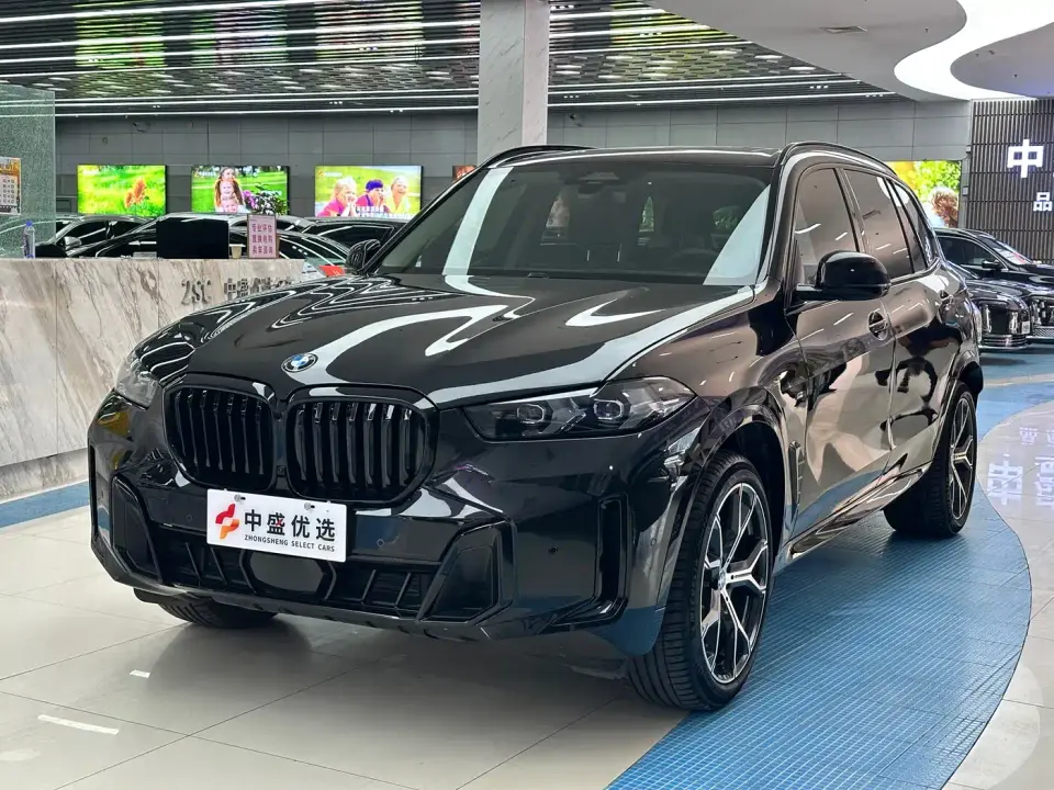 BMW X5 Model xDrive 30Li Exclusive M Sport Blackout Package 2026