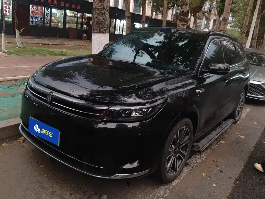 AITO Wenjie AITO M7 1.5T Smart Drive RWD Ultra 6-seater 2025