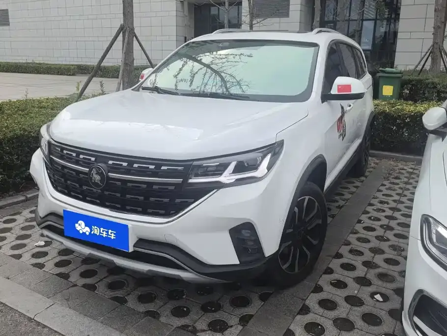 Dongfeng Fengxing Fengxing T5L Facelift 1.5T Automatic Luxury Edition 7-Seater 2022
