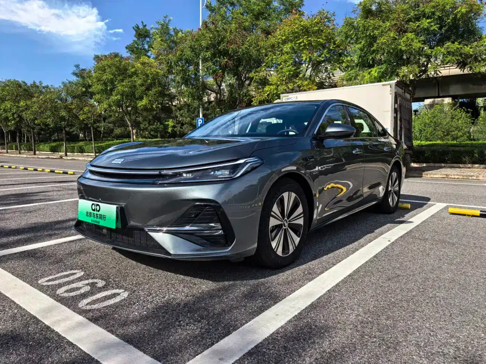 Geely Galaxy Galaxy A7 EM-i 150km Explorer+ Edition 2025