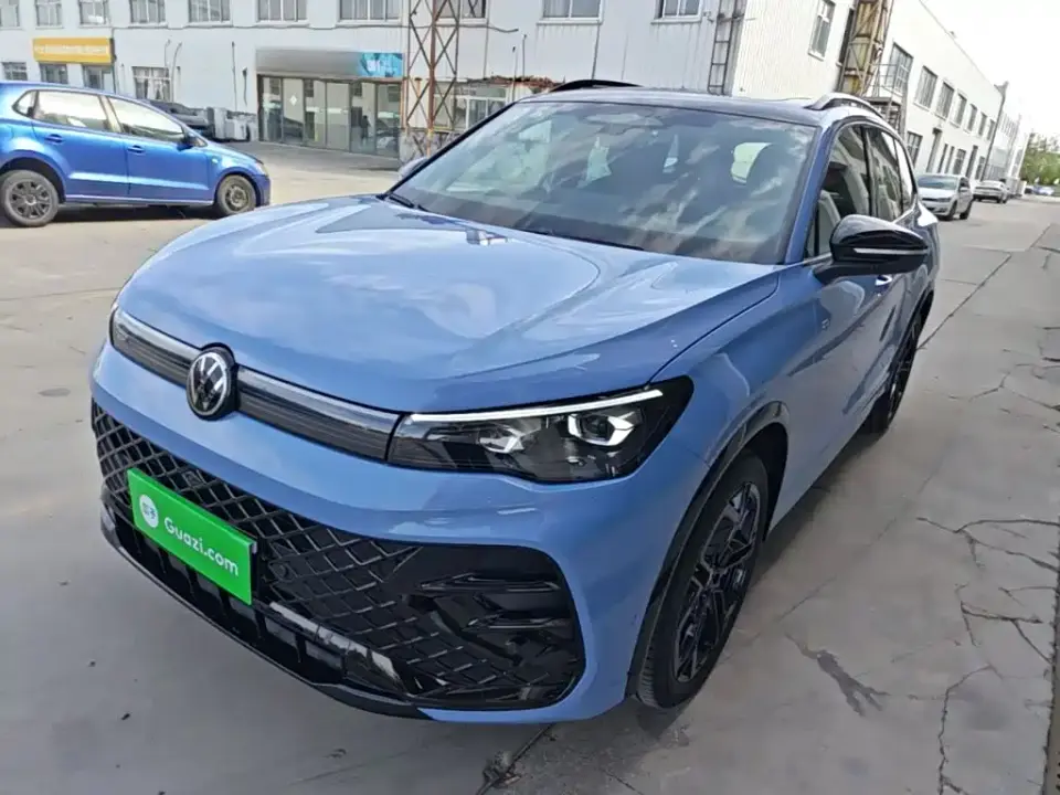 Volkswagen Tiguan L PRO 380TSI 4WD R-Line Smart Premium Edition 2025
