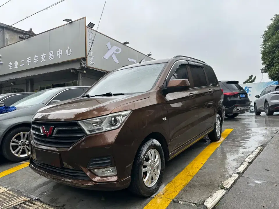 Wuling Motors Wuling Hongguang 1.5L S Standard China VI LAR 2019