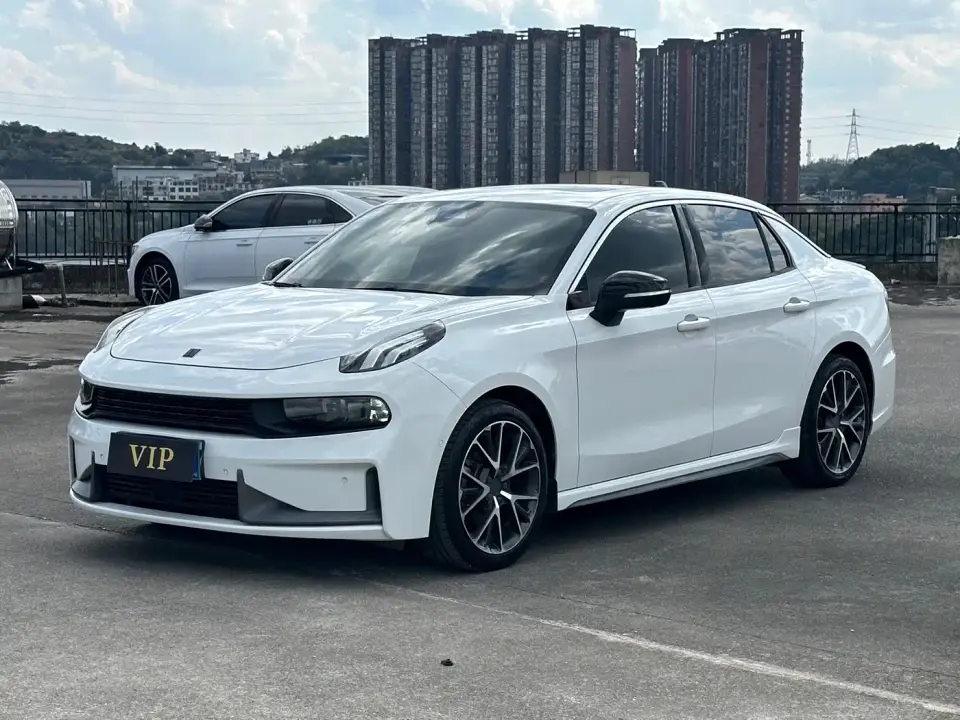 Lynk & Co 03 1.5TD DCT Power Pro Edition 2020