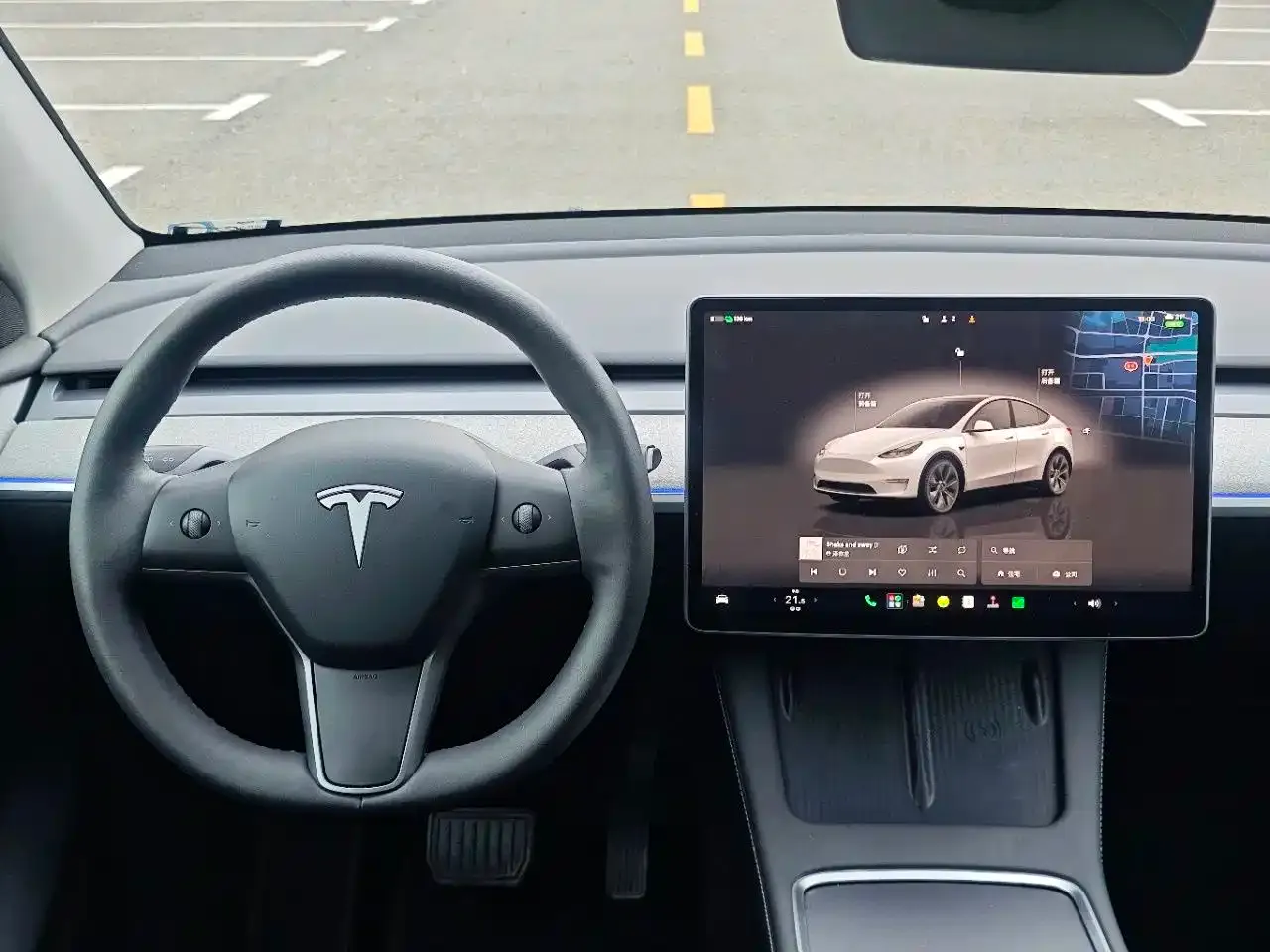 Tesla Model Y Long Range All-Wheel Drive Edition 2024 — фото 6