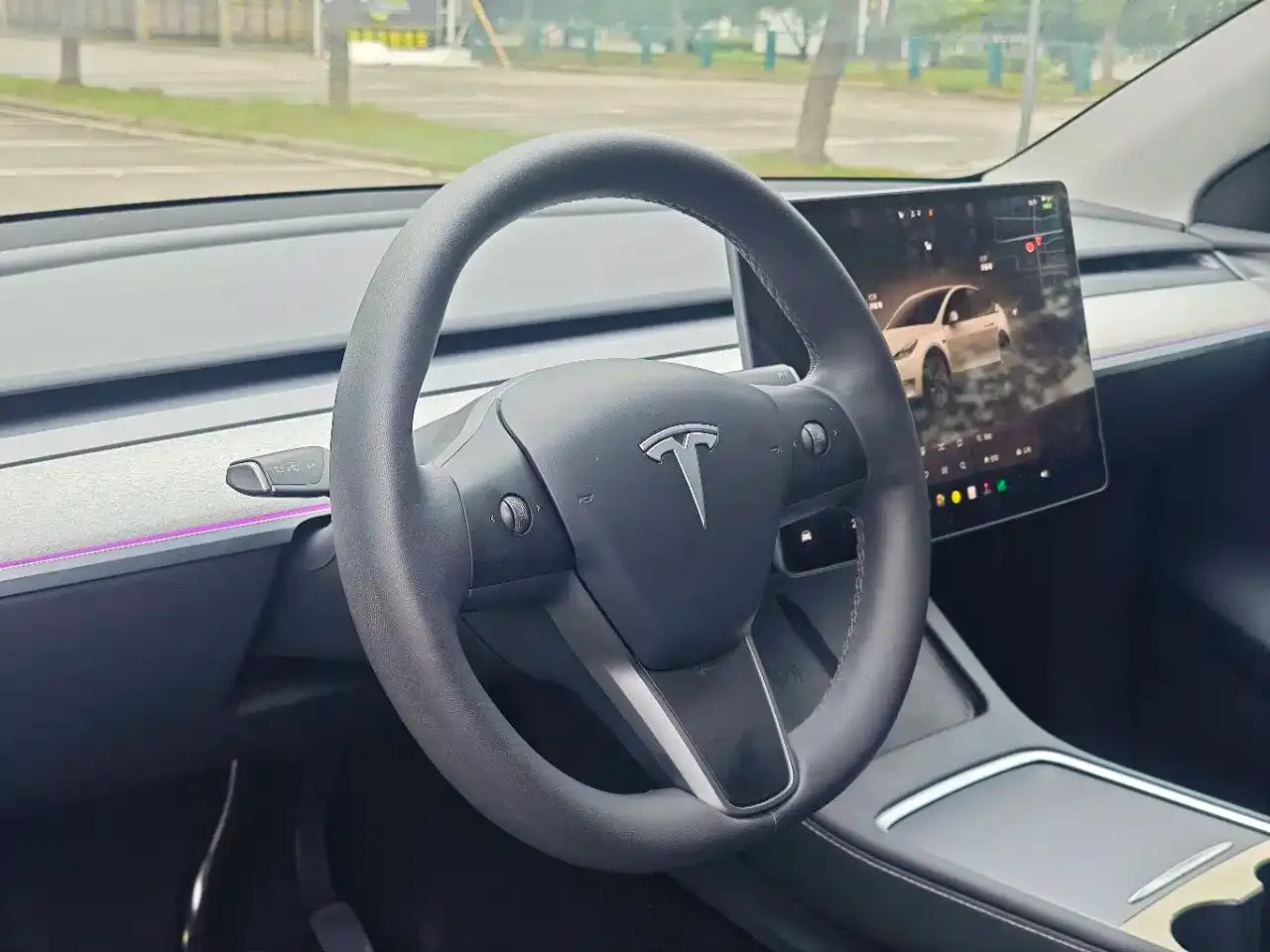 Tesla Model Y Long Range All-Wheel Drive Edition 2024 — фото 9