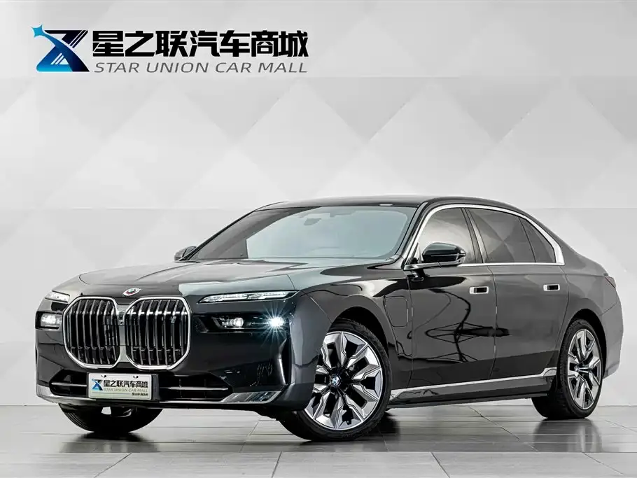 BMW i7 eDrive50L Premium Luxury Package 2023