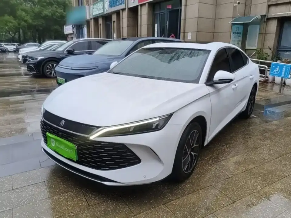 BYD Qin L DM-i 120KM Leading 2024