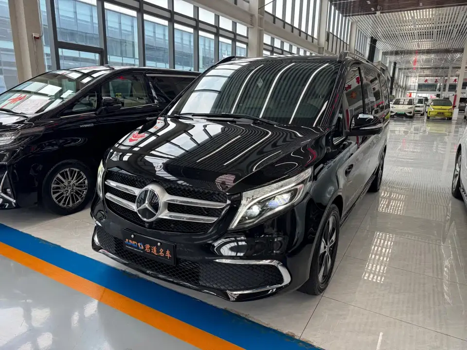 Mercedes-Benz V-Class V 260 Premium Edition 2022