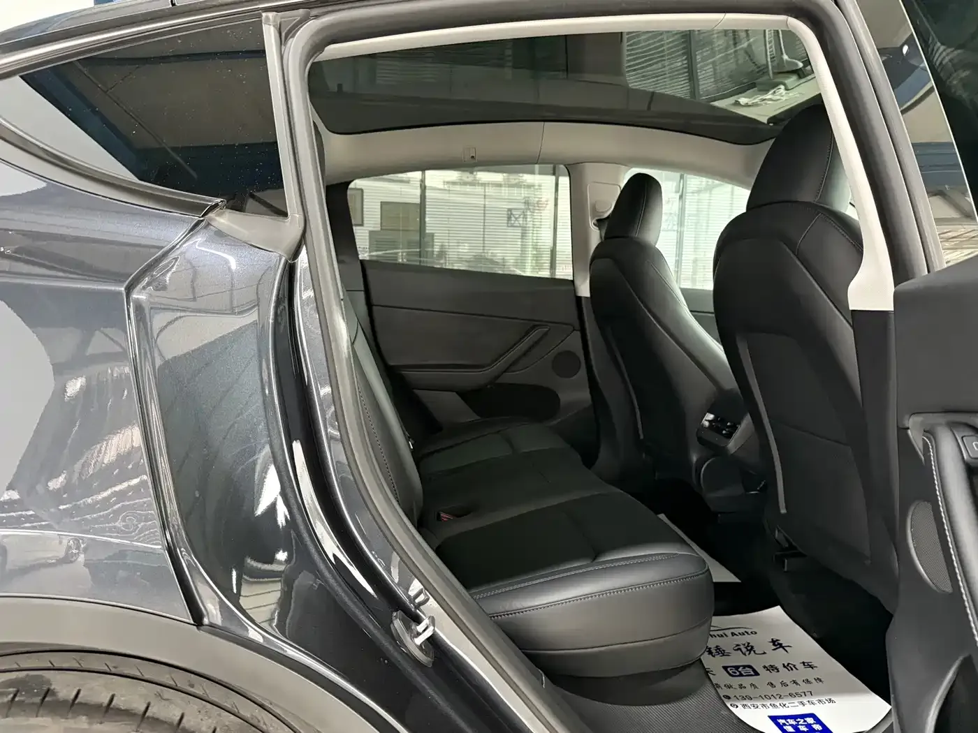 Tesla Model Y Rear-Wheel Drive Version 2024 — фото 10