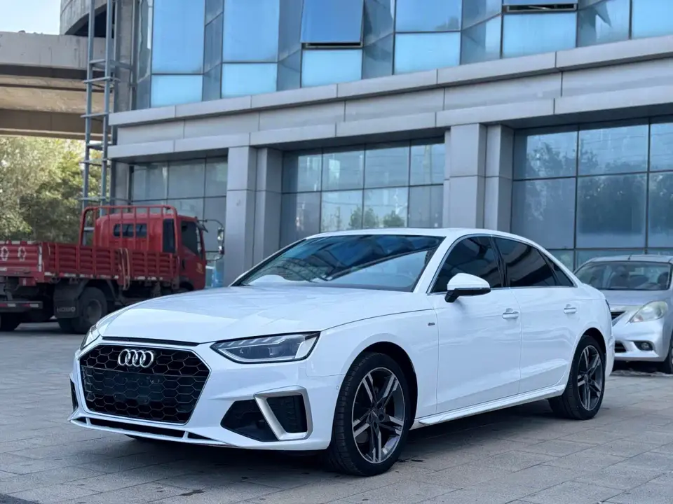 Audi A4L 40 TFSI quattro Luxury Dynamic 2020