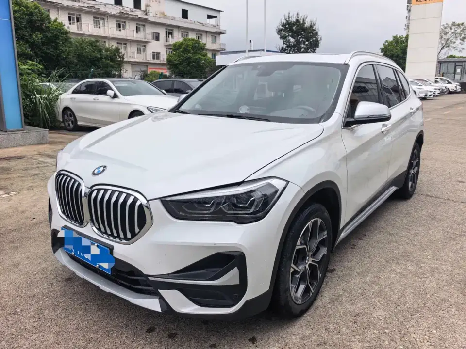 BMW X1 sDrive20Li Premium 2022