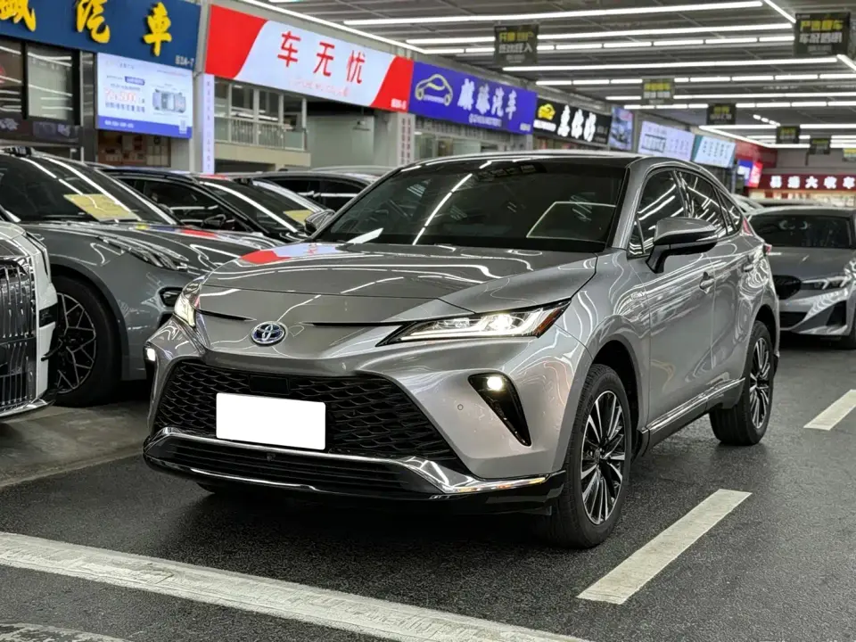 Toyota Venza Dual Engine 2.5L CVT 2WD Premium 2022