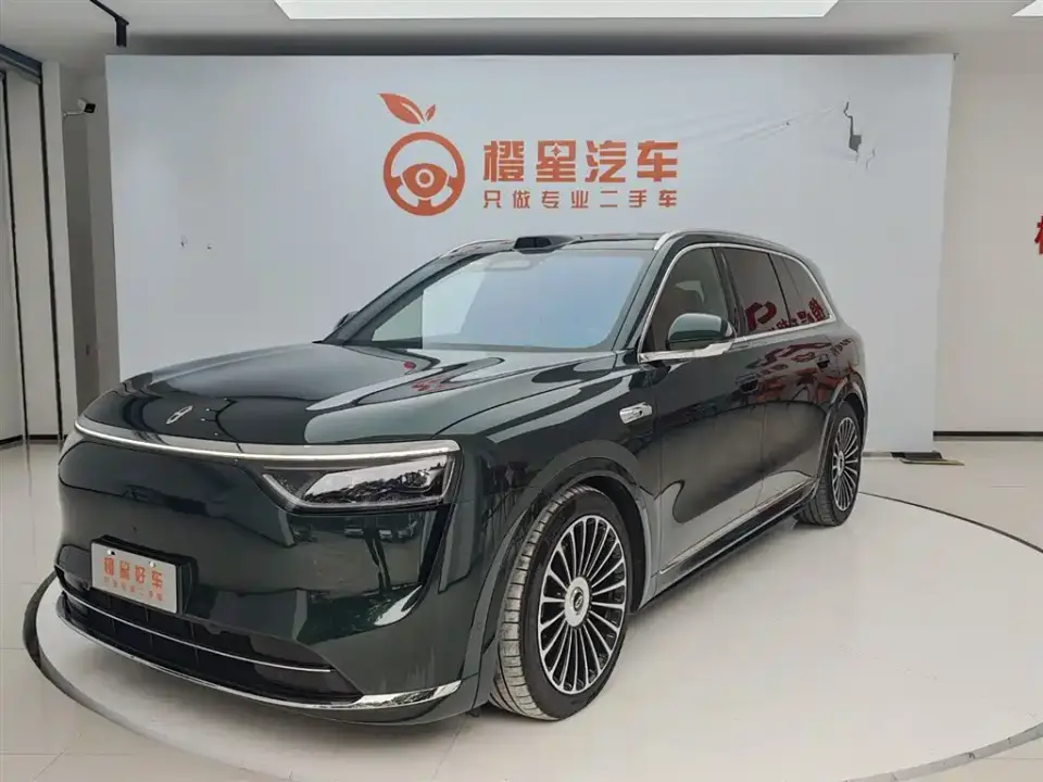AITO Wenjie AITO M8 Extended Range Ultra 53.4kWh 6-Seater 2025