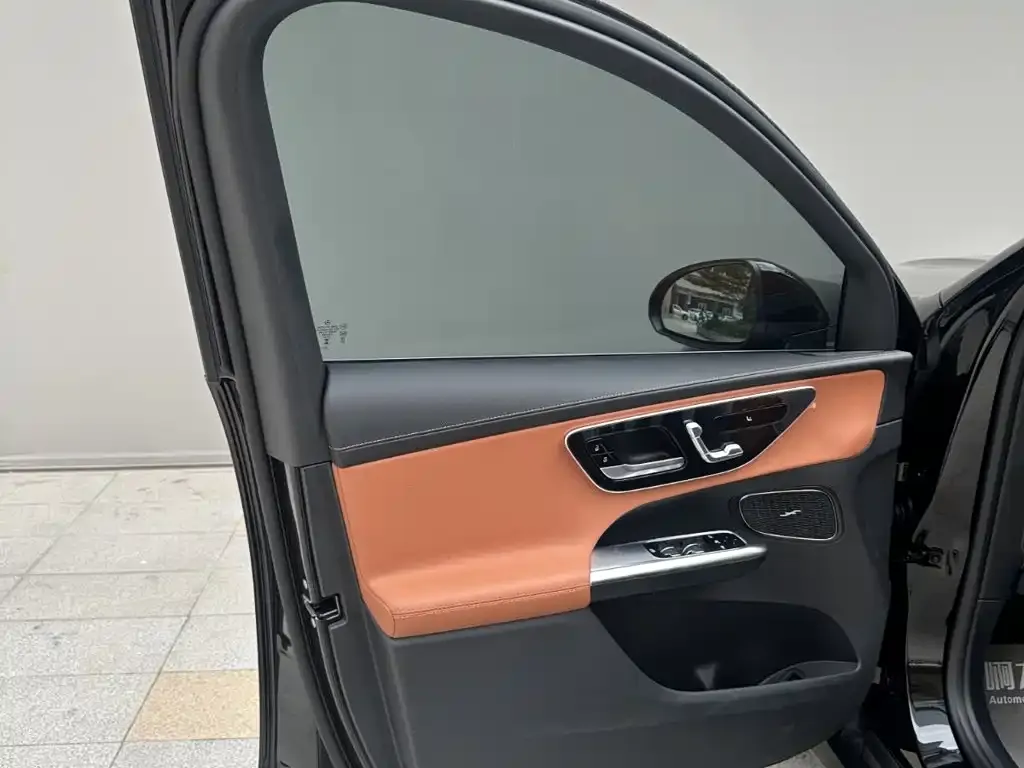 Mercedes-Benz GLC-Class Facelift GLC 260 L 4MATIC Dynamic 2025 — фото 12