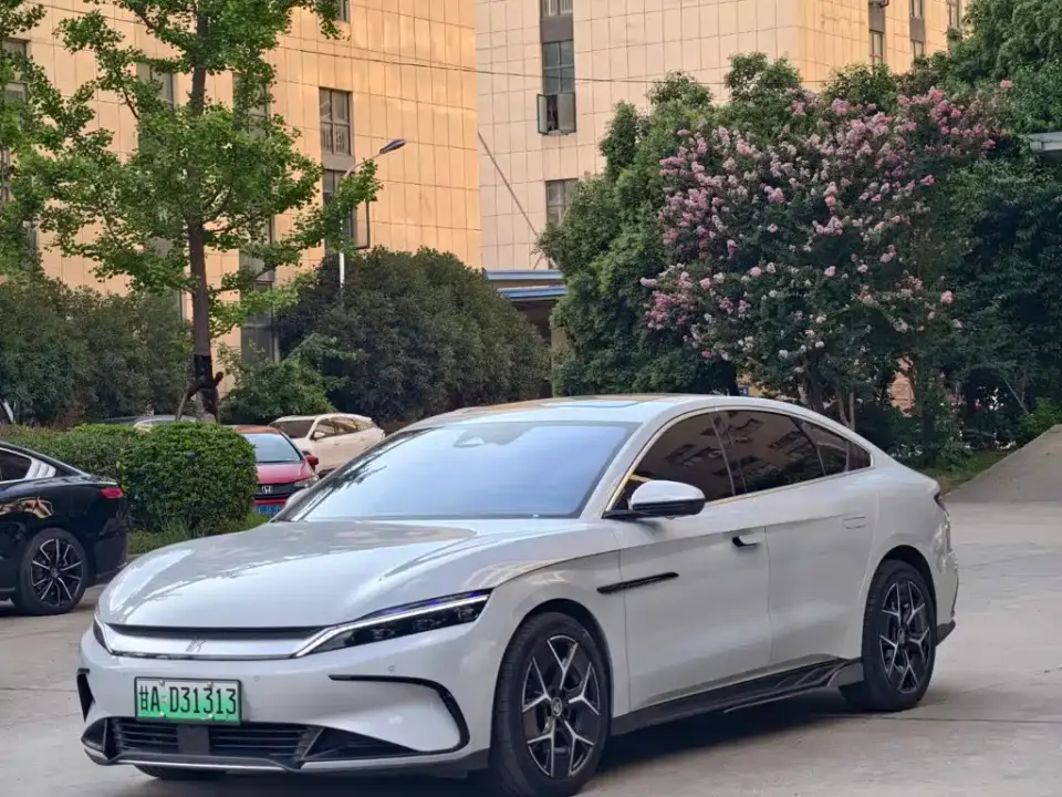 BYD Han EV Glory Edition 605KM FWD Premium 2024