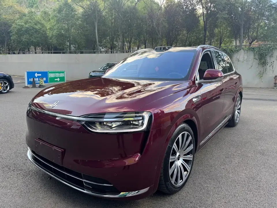 AITO Wenjie AITO M7 Extended Range Max AWD 5-seater 2025