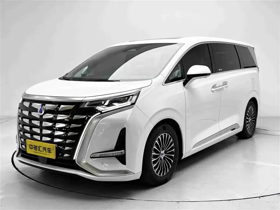 Denza D9 DM-i 980 AWD Prestige 2025