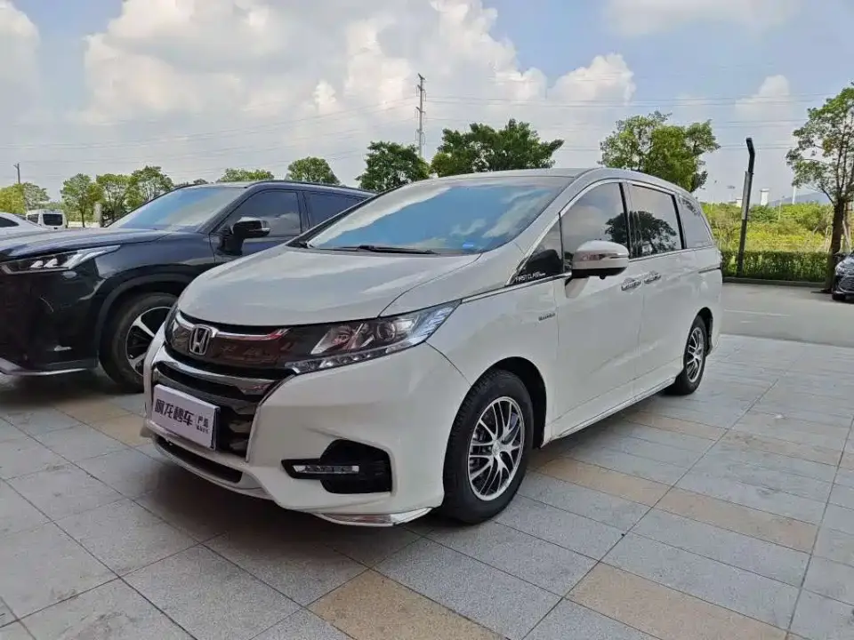 Honda Odyssey 2.0L Sharp Premium Edition 2021