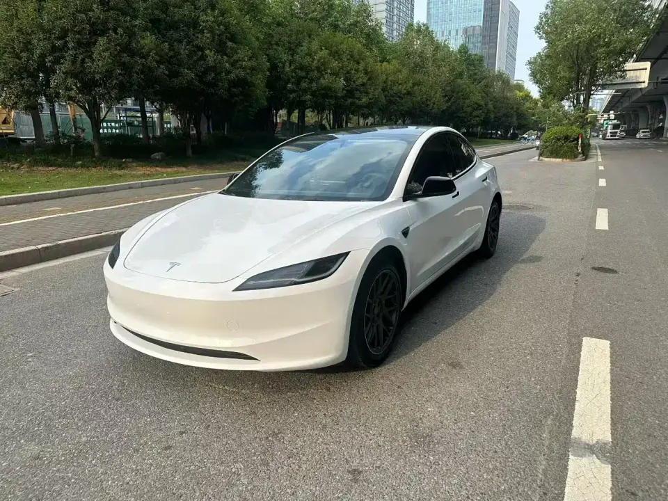 Tesla Model 3 Rear-Wheel Drive 2024
