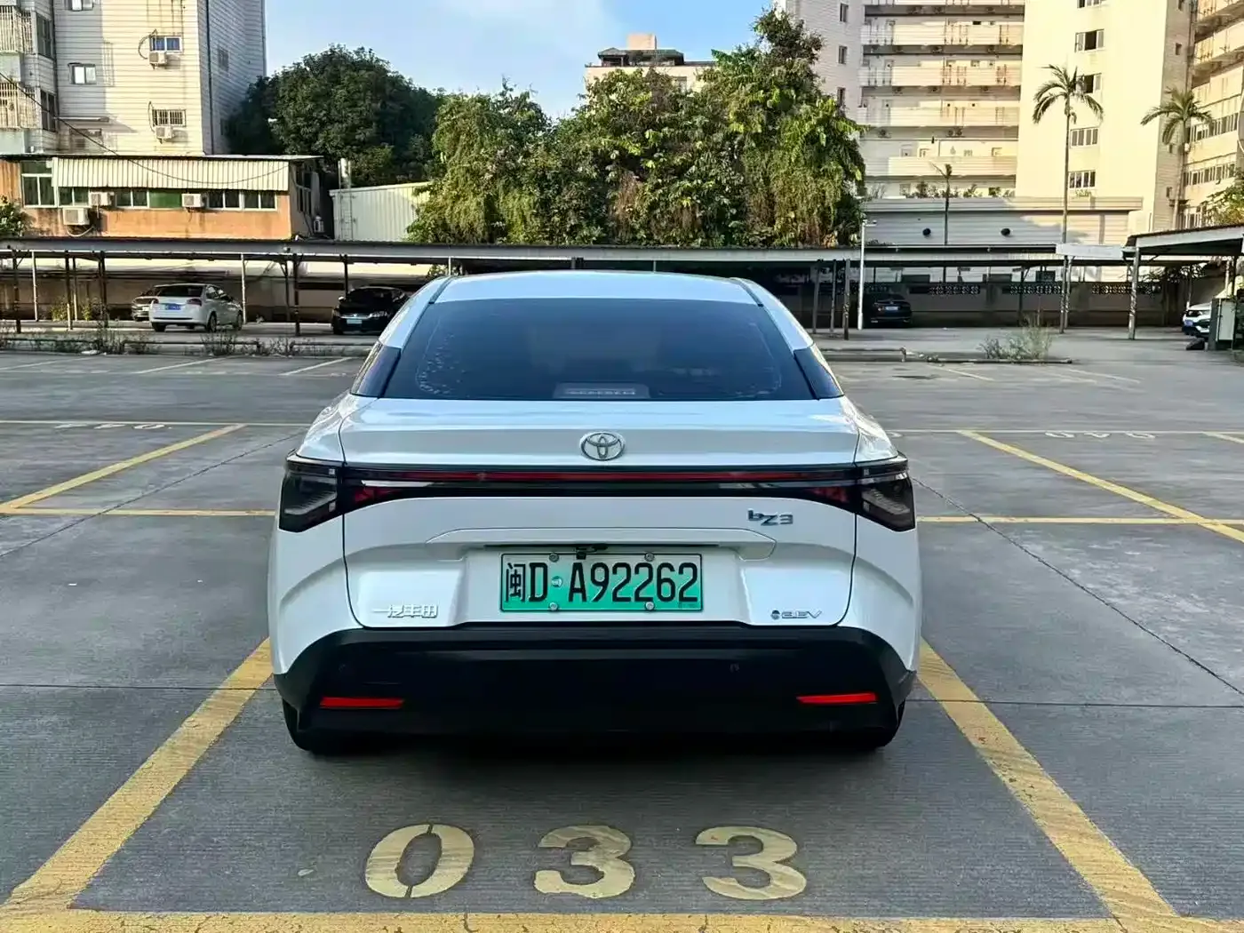 Toyota bZ3 517km Elite PRO 2023 — фото 2