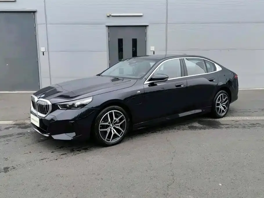 BMW i5 eDrive 35L M Sport Package 2026