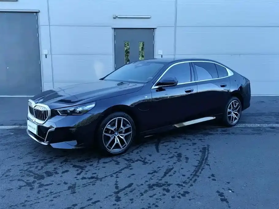 BMW i5 eDrive 35L M Sport Package 2026
