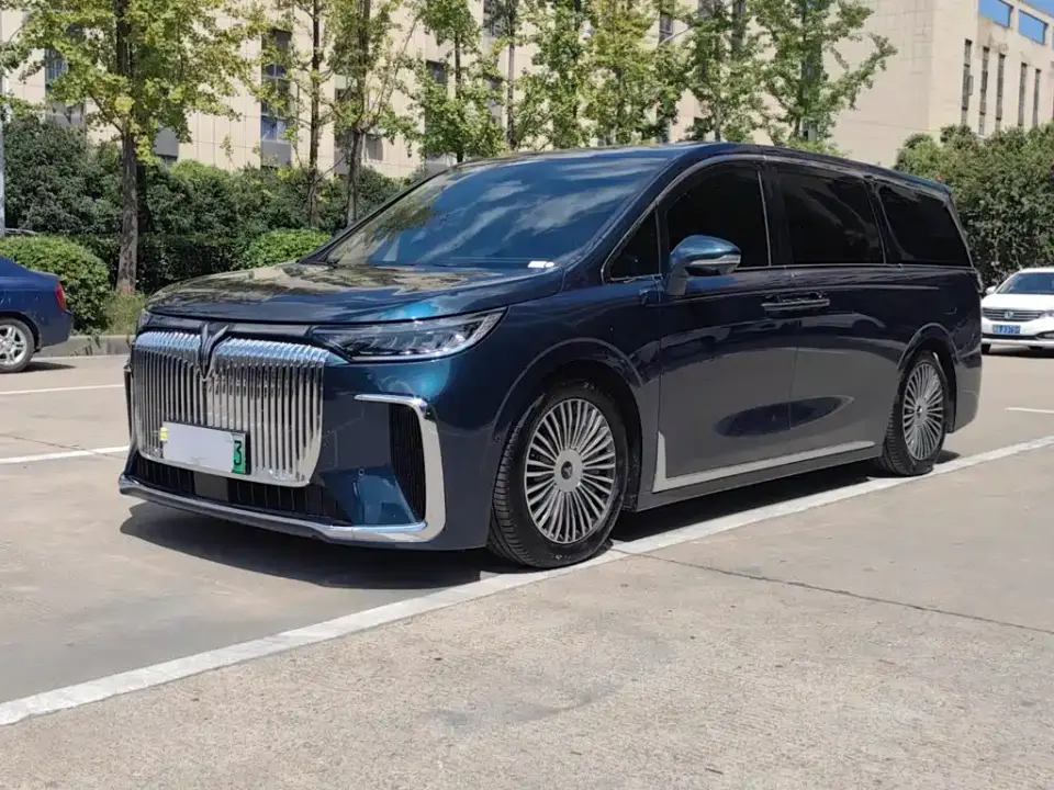 Voyah Auto Voyah Dreamer PHEV AWD Flagship Kunpeng Edition 2024
