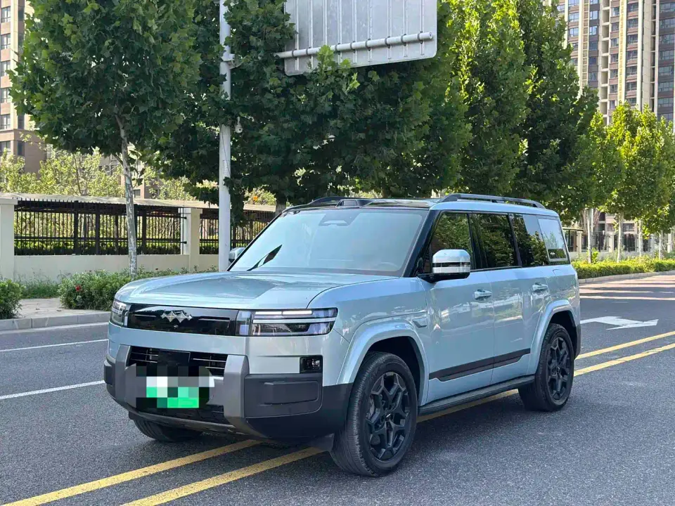 Fangchengbao Titanium 7 AWD Base Model 2026