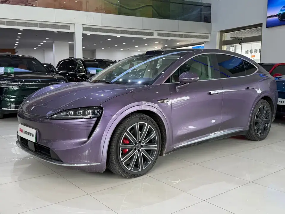 Zhijie Luxeed R7 Extended Range 331km Ultra 2025
