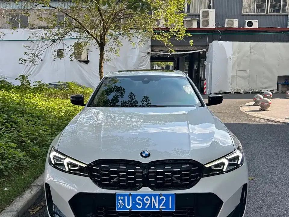 BMW 3 Series 325Li M Sport Black Night Package 2023
