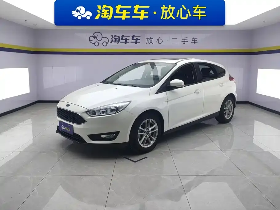 Ford Focus Hatchback Classic 1.6L Automatic Trend Smart Edition 2019