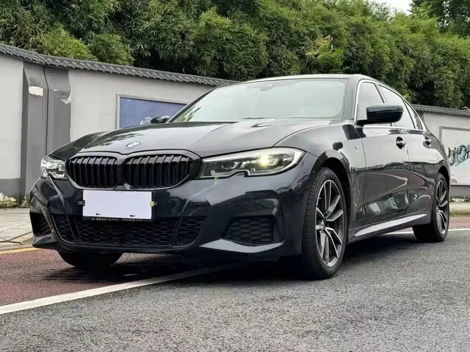 BMW 3 Series 325Li M Sport Package 2022